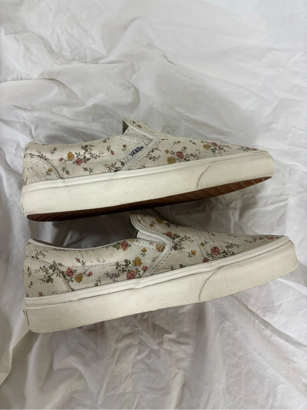 Vans Cream/Floral Print Canvas Slip-On Sneakers | Women Size 5.5